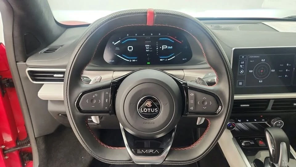 2024 Lotus Emira - Image 16 of 20