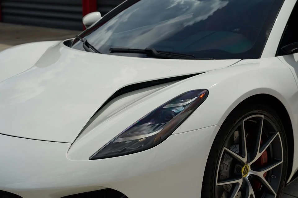 2024 Lotus Emira - Image 4 of 20