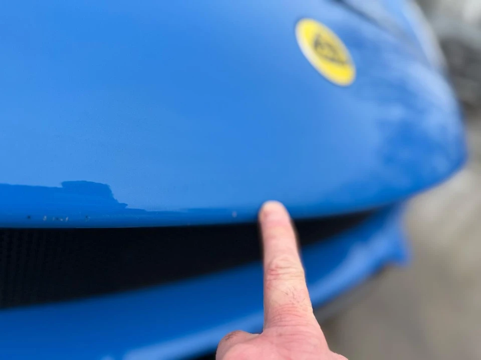 2024 Lotus Emira - Image 19 of 21