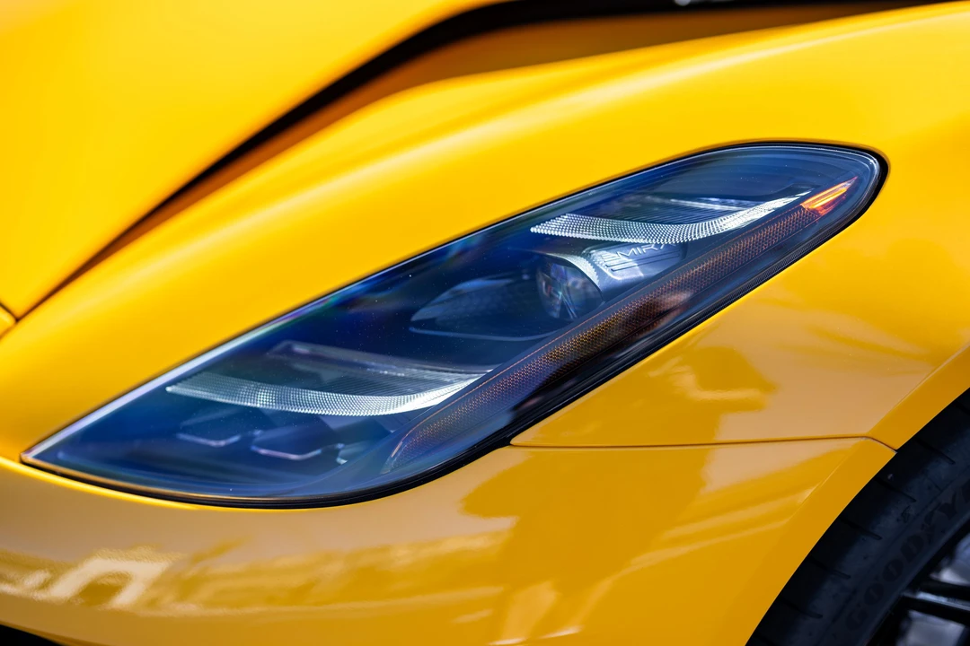 2024 Lotus Emira - Image 10 of 31