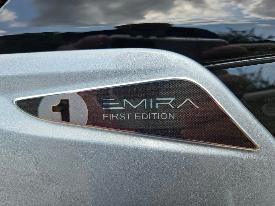2024 Lotus Emira - Image 11 of 31