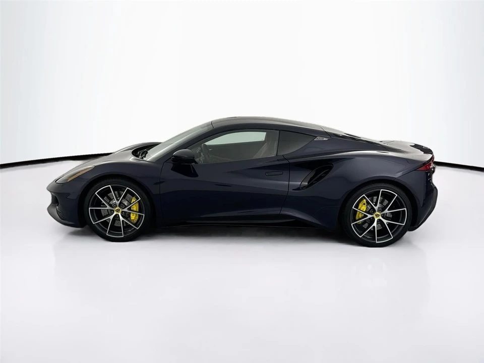 2024 Lotus Emira - Image 8 of 21