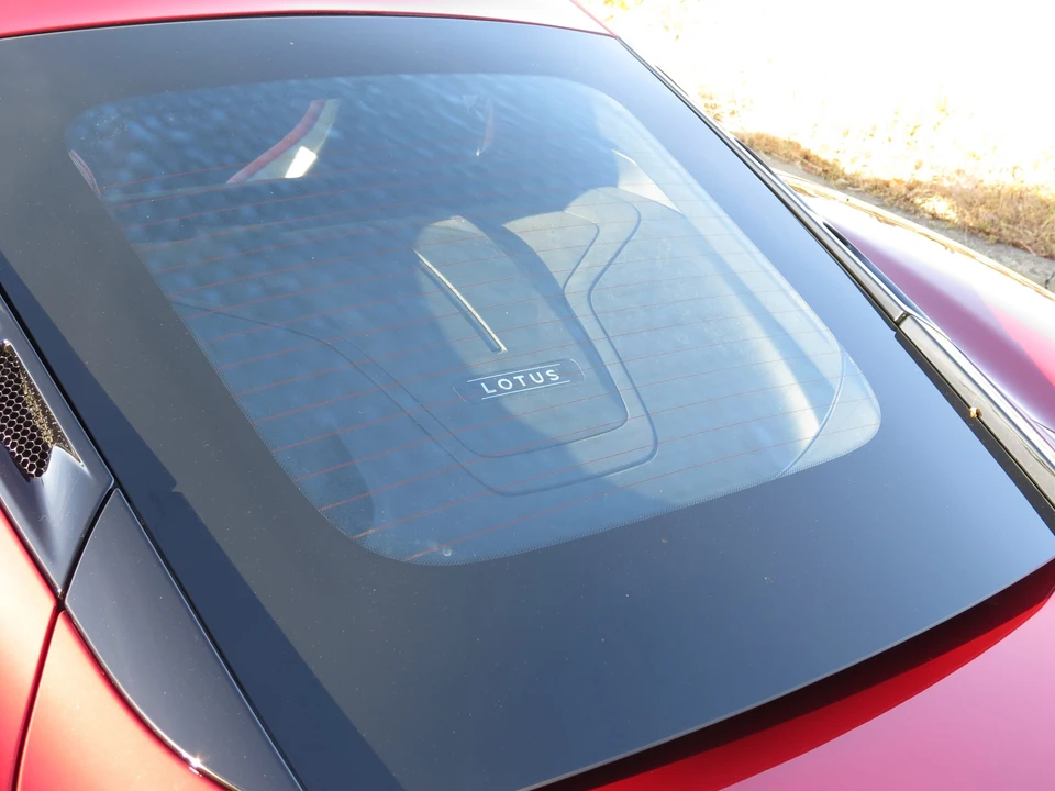 2024 Lotus Emira - Image 30 of 31