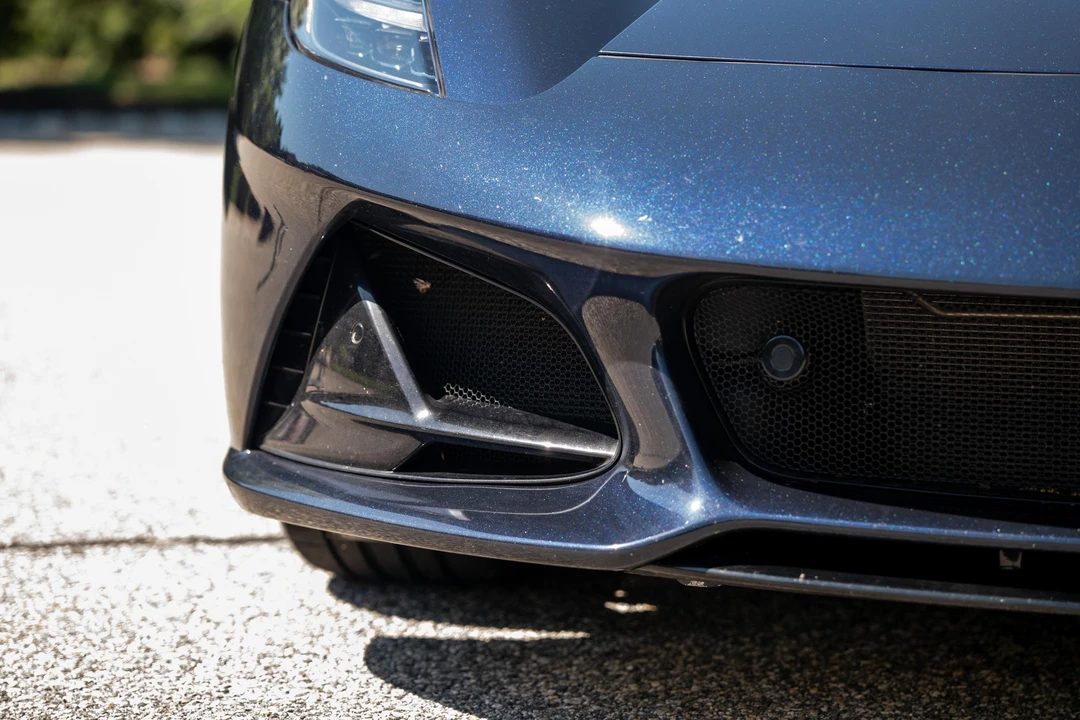 2024 Lotus Emira - Image 13 of 31