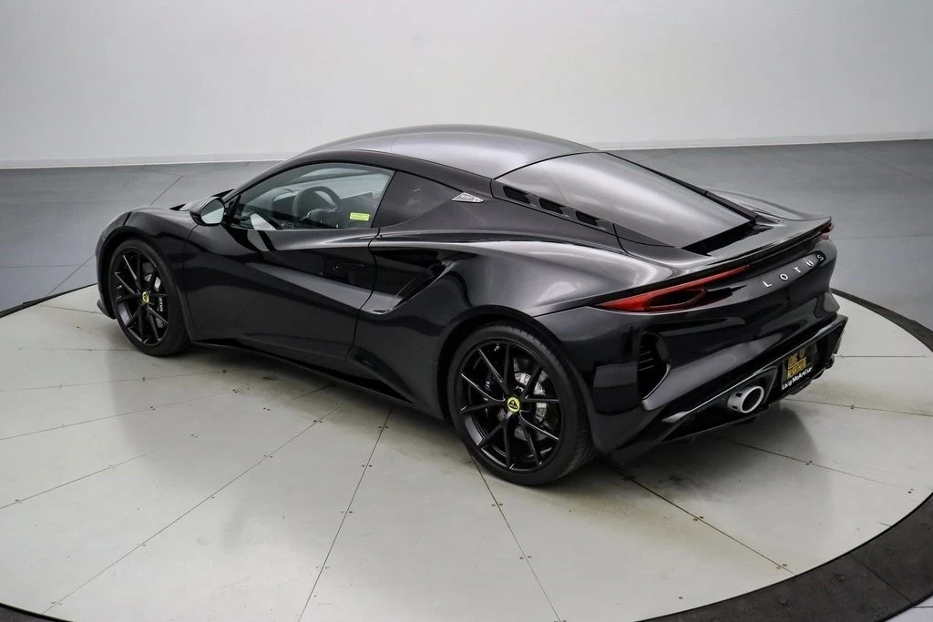 2024 Lotus Emira - Image 7 of 21