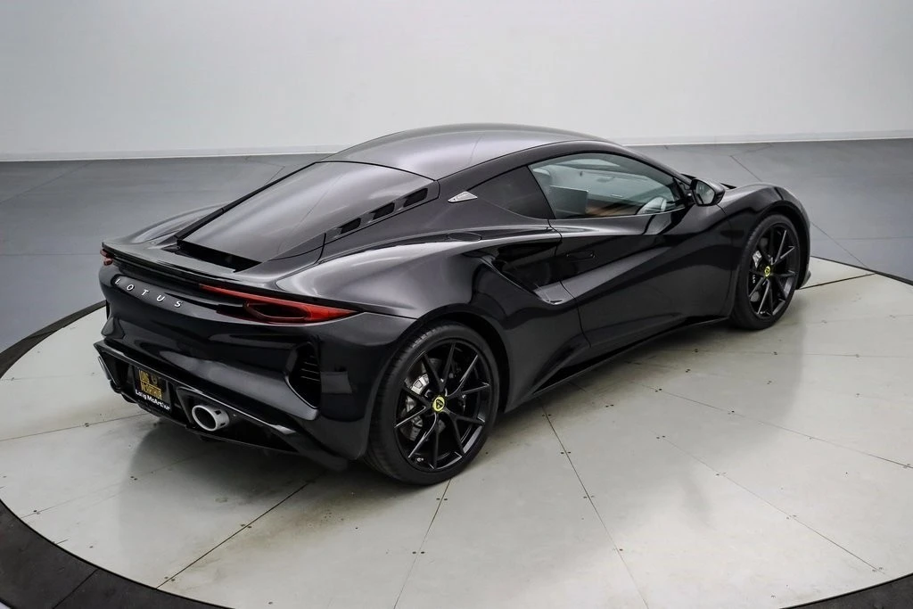 2024 Lotus Emira - Image 5 of 21