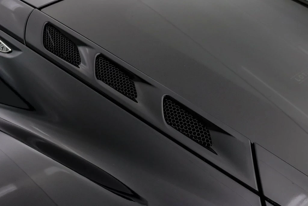 2024 Lotus Emira - Image 20 of 21