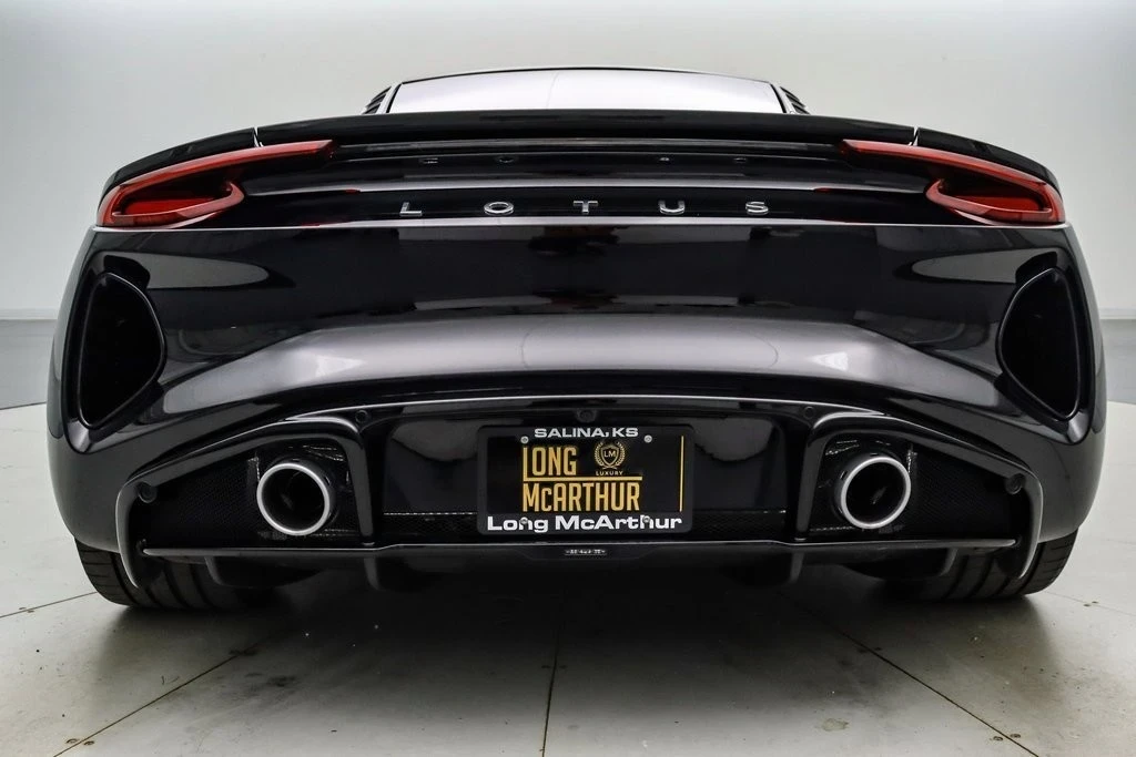 2024 Lotus Emira - Image 21 of 21