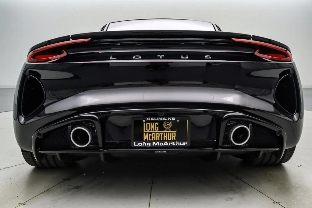 2024 Lotus Emira - Image 21 of 21