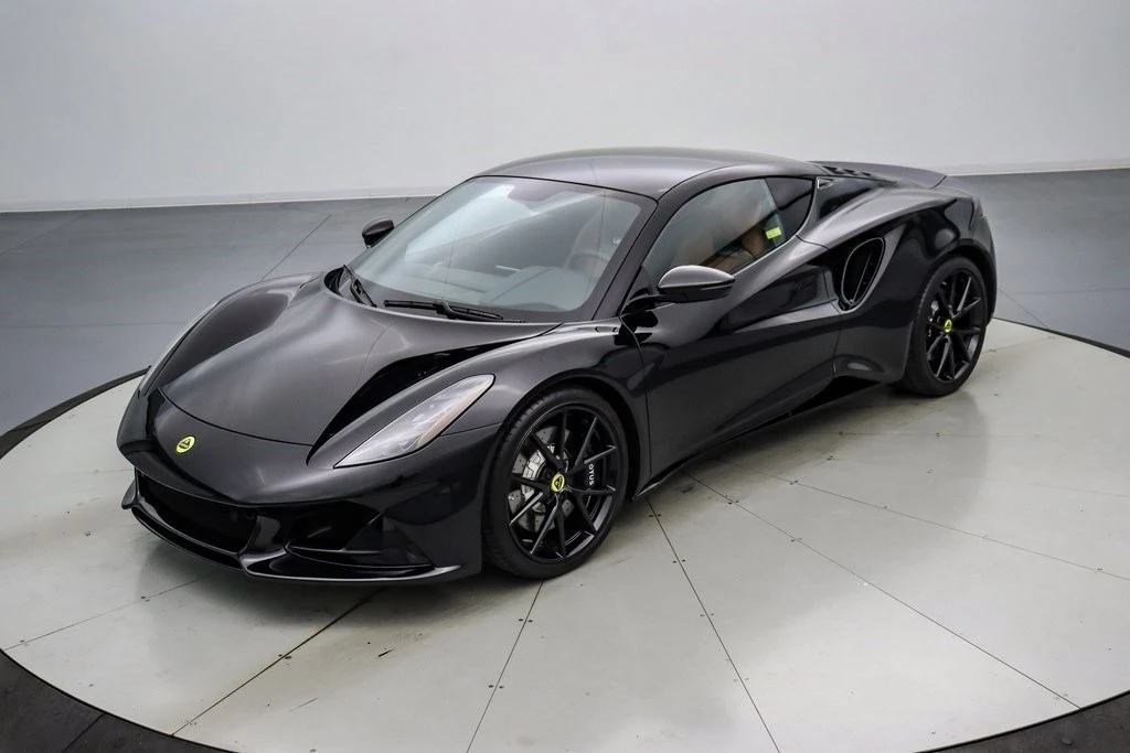 2024 Lotus Emira - Image 9 of 21