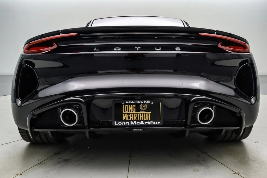 2024 Lotus Emira - Image 21 of 21