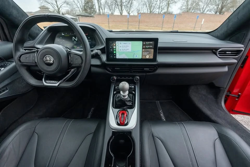 2024 Lotus Emira - Image 11 of 20