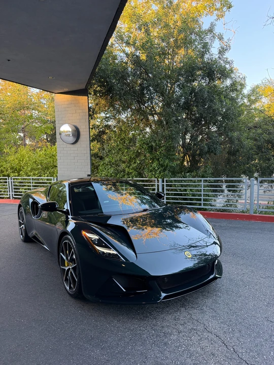 2024 Lotus Emira - Image 7 of 31