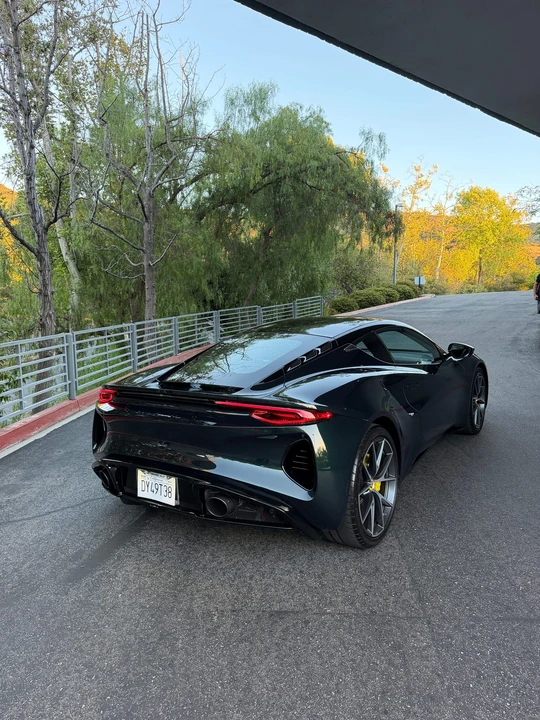 2024 Lotus Emira - Image 8 of 31