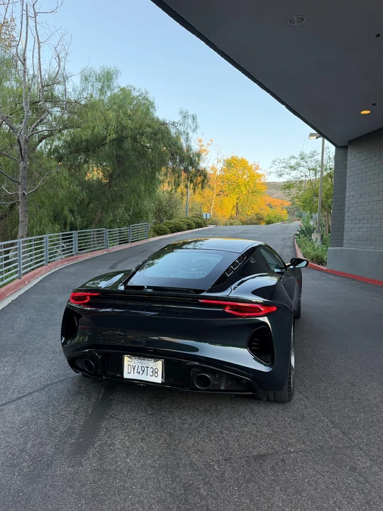 2024 Lotus Emira - Image 9 of 31