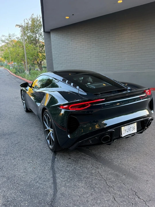 2024 Lotus Emira - Image 12 of 31