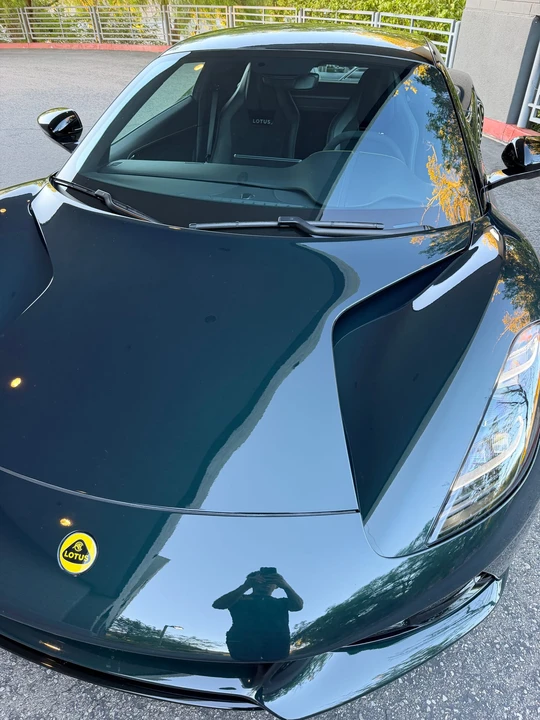 2024 Lotus Emira - Image 29 of 31