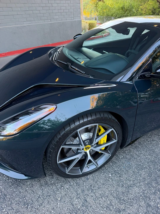 2024 Lotus Emira - Image 25 of 31