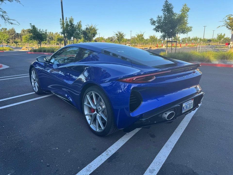 2024 Lotus Emira - Image 8 of 31