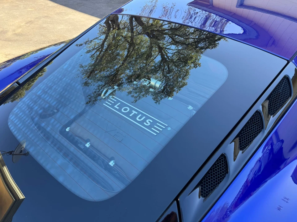 2024 Lotus Emira - Image 31 of 31