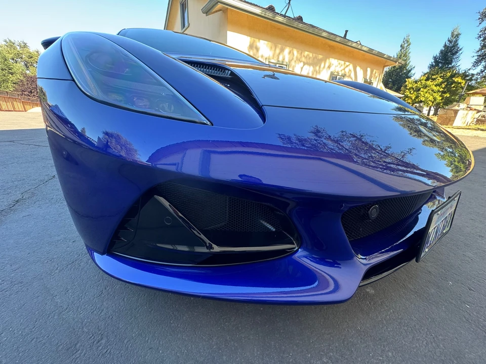 2024 Lotus Emira - Image 20 of 31