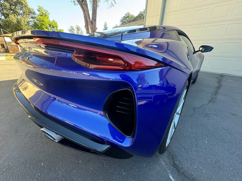 2024 Lotus Emira - Image 22 of 31