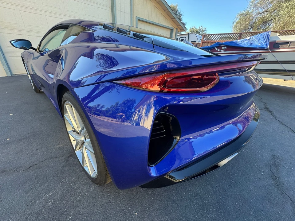 2024 Lotus Emira - Image 23 of 31