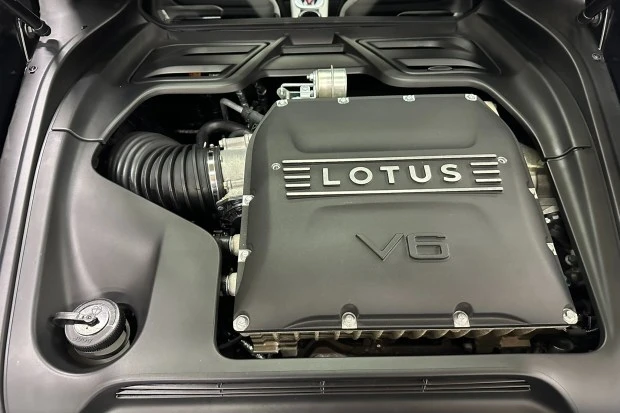 2024 Lotus Emira - Image 6 of 8