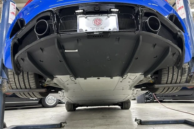 2024 Lotus Emira - Image 7 of 8