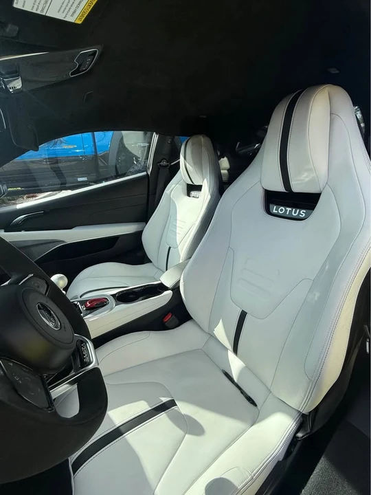 2024 Lotus Emira - Image 10 of 11