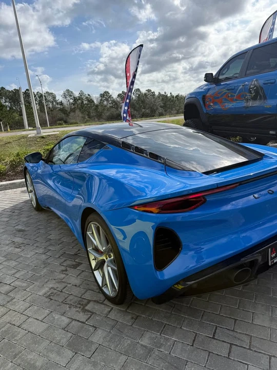 2024 Lotus Emira - Image 8 of 11