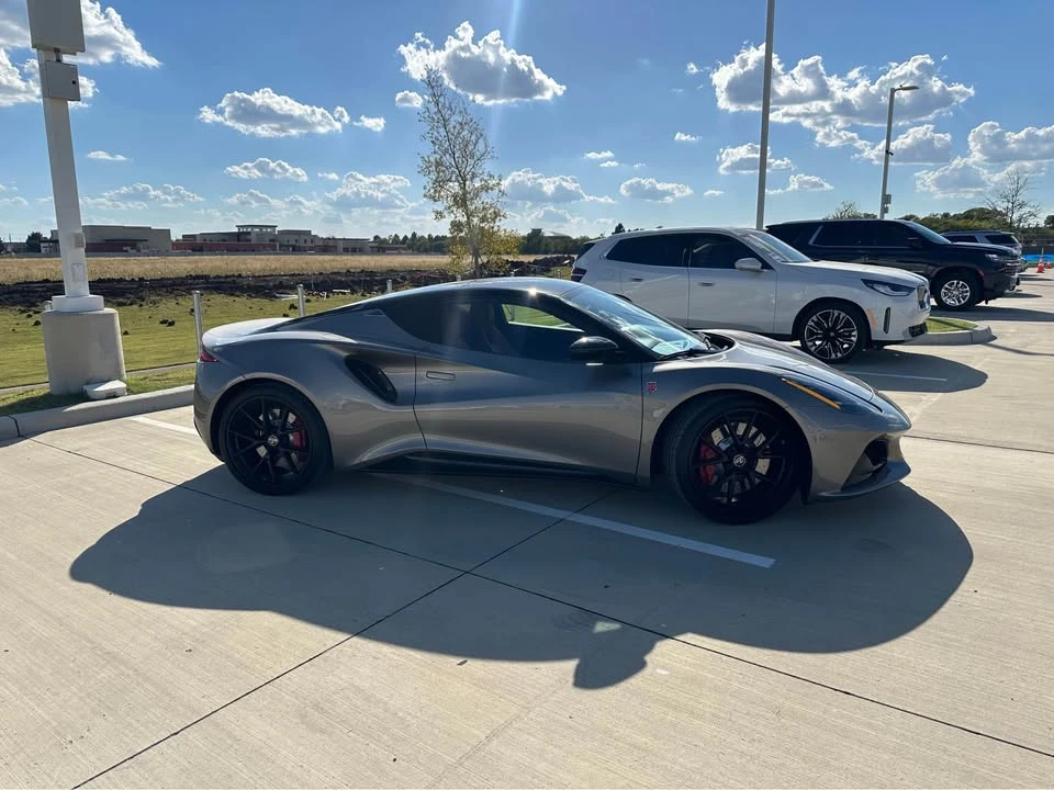 2024 Lotus Emira - Image 2 of 7