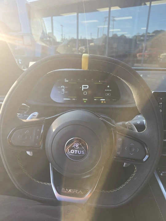 2024 Lotus Emira - Image 10 of 11