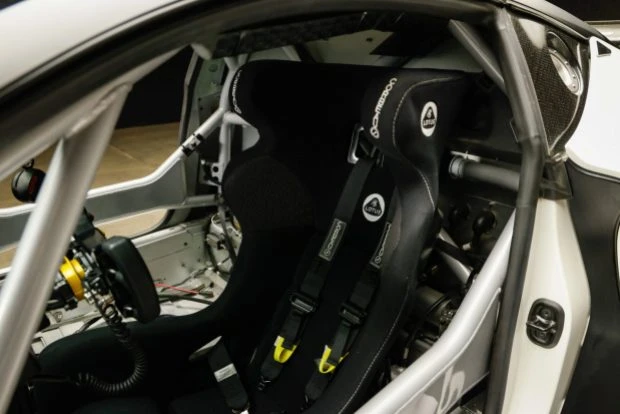 2024 Lotus Emira - Image 5 of 8