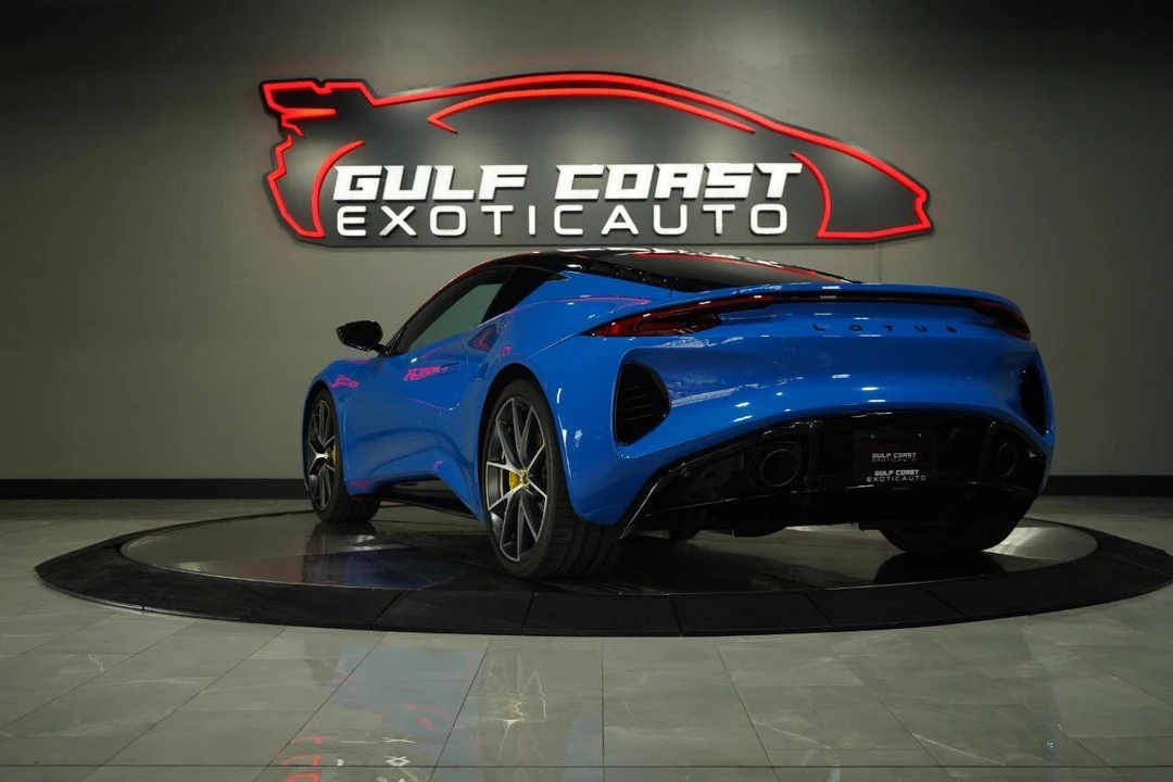 2024 Lotus Emira - Image 8 of 12