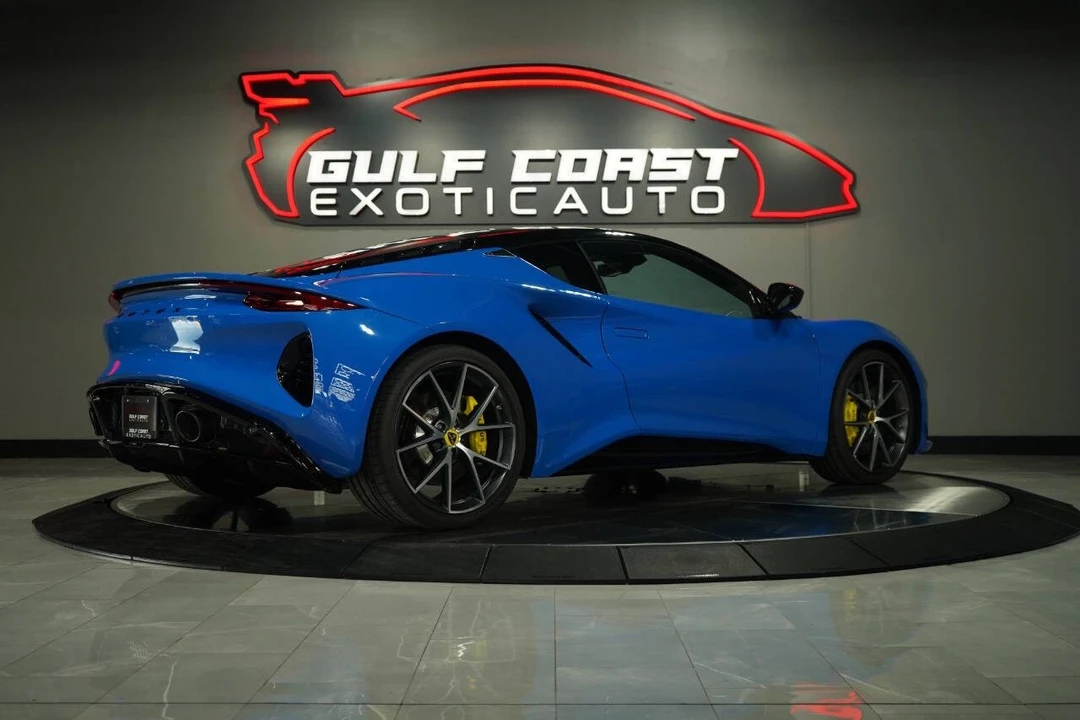 2024 Lotus Emira - Image 11 of 12