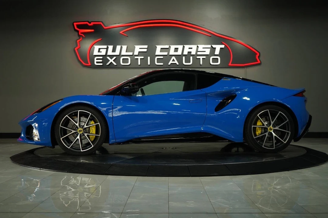 2024 Lotus Emira - Image 5 of 12