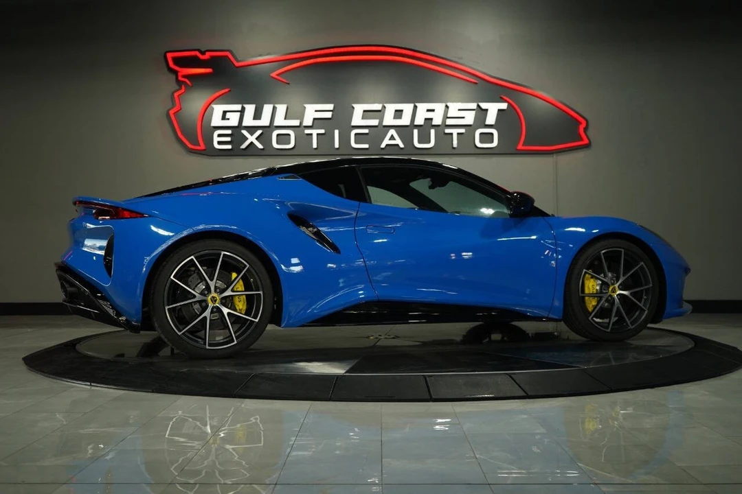2024 Lotus Emira - Image 12 of 12