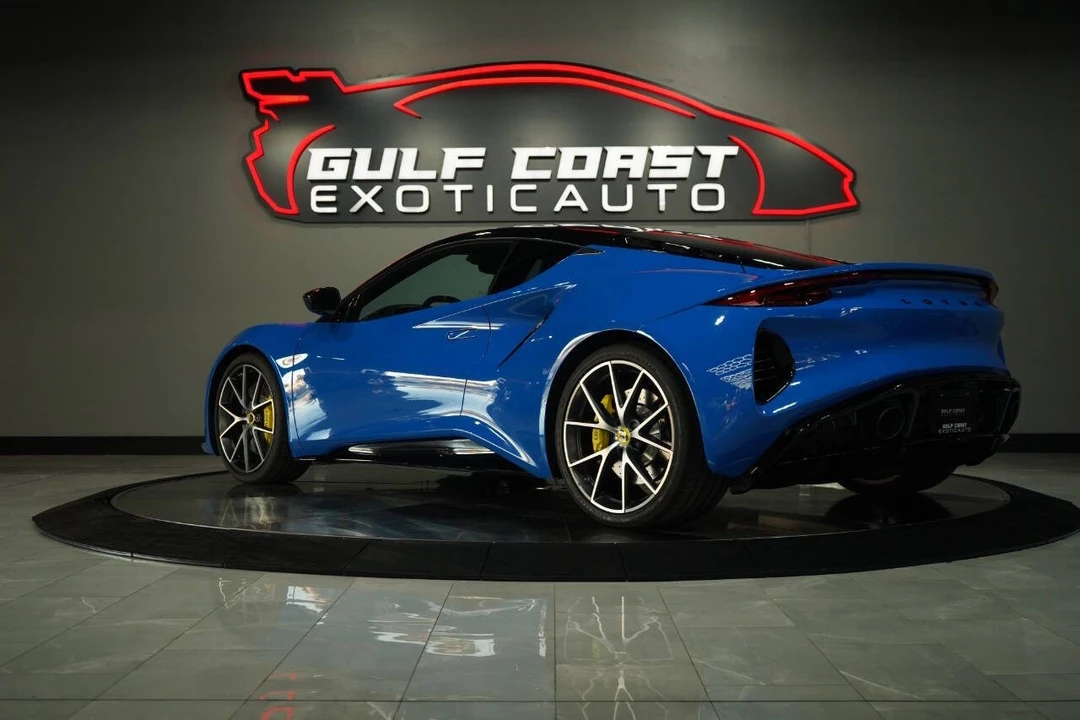 2024 Lotus Emira - Image 7 of 12