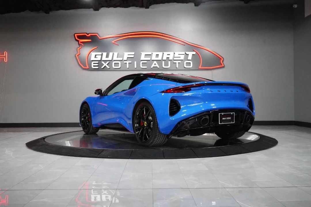 2024 Lotus Emira - Image 7 of 12