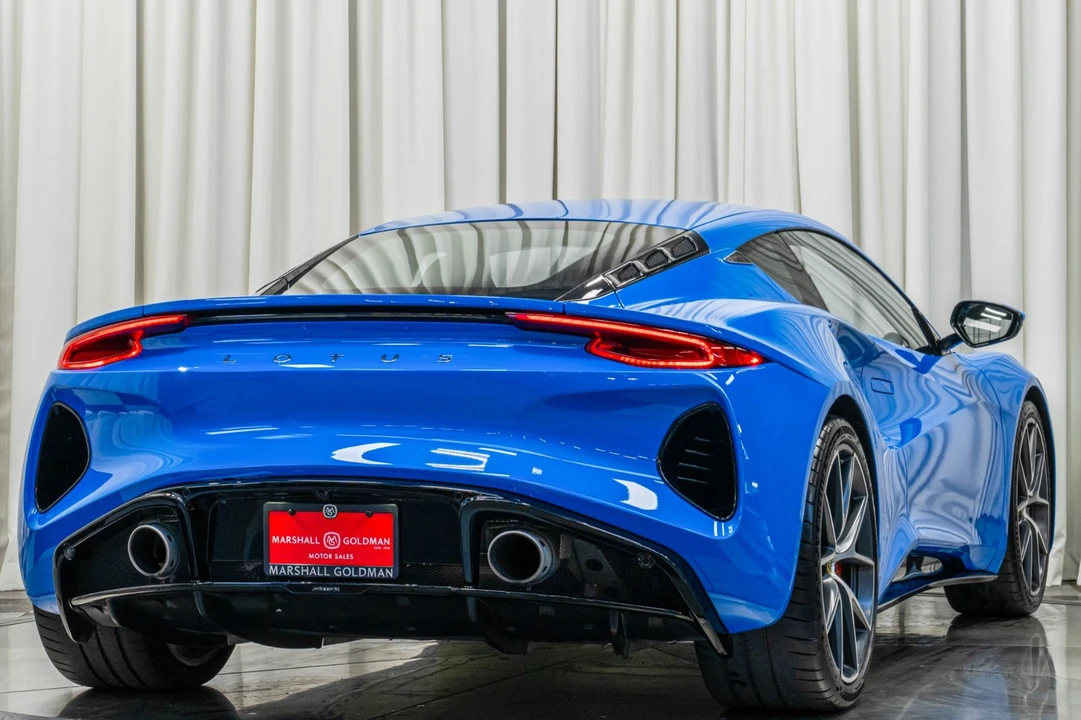 2024 Lotus Emira - Image 9 of 21