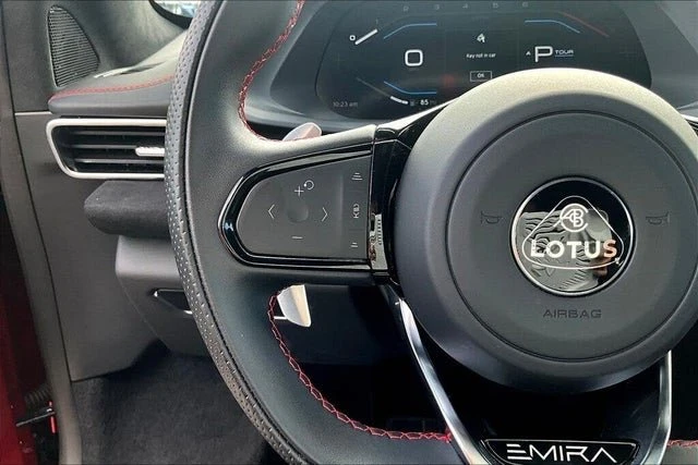 2024 Lotus Emira - Image 11 of 20