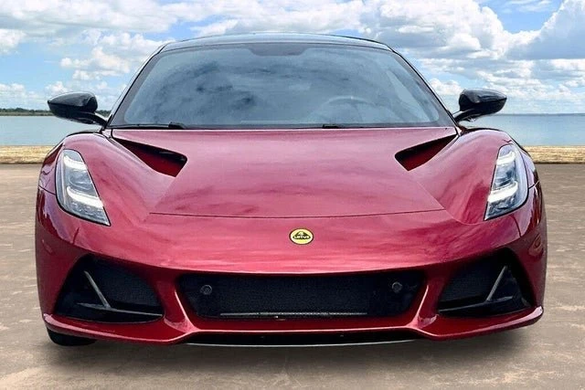 2024 Lotus Emira - Image 2 of 20