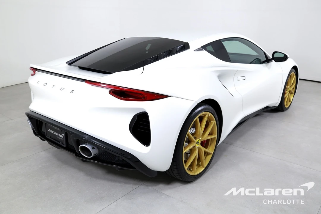 2024 Lotus Emira - Image 7 of 21