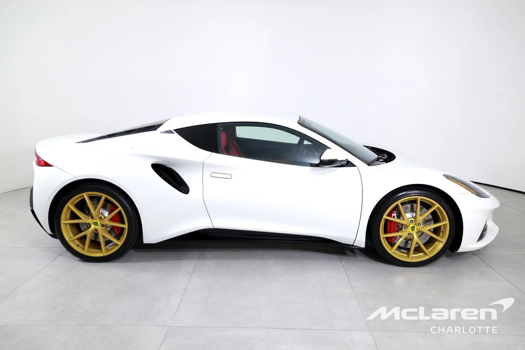 2024 Lotus Emira - Image 8 of 12