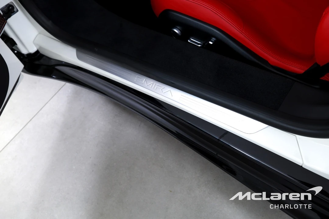 2024 Lotus Emira - Image 15 of 21