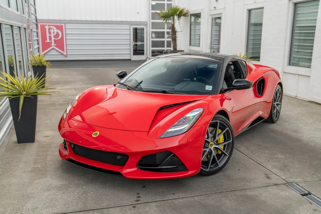 2024 Lotus Emira - Image 2 of 21