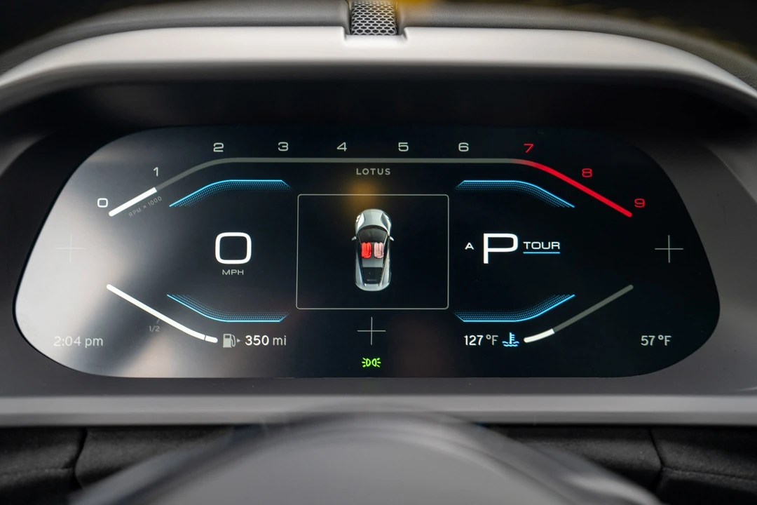 2024 Lotus Emira - Image 16 of 21