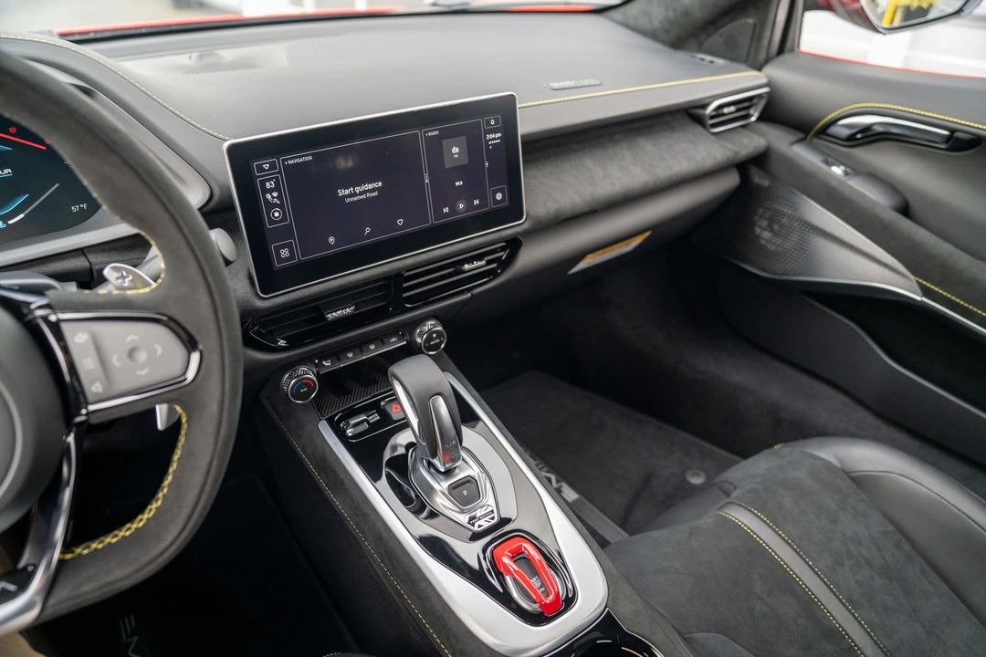2024 Lotus Emira - Image 17 of 21