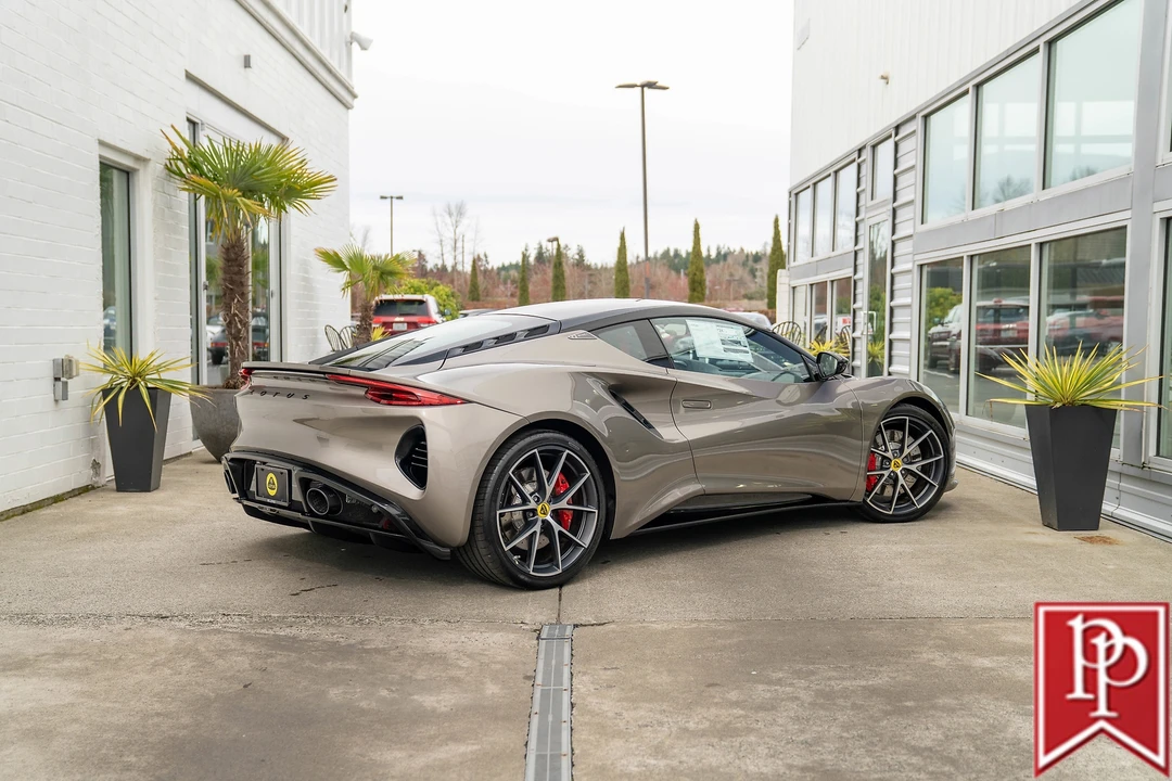 2024 Lotus Emira - Image 8 of 21